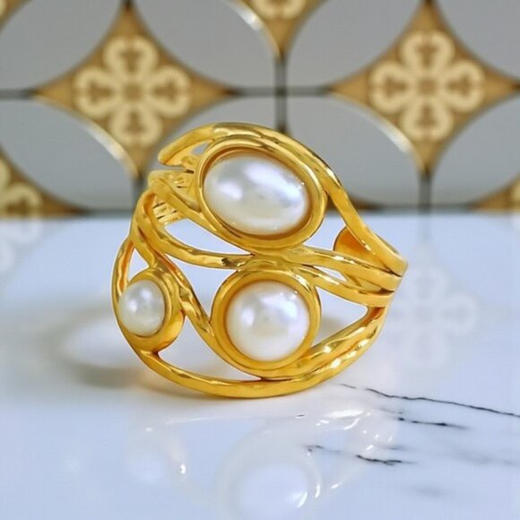 🆕 18K Gold Plated Adjustable Ring With Faux Pearls Artistic Trendy Swirl Design - Picture 1 of 11